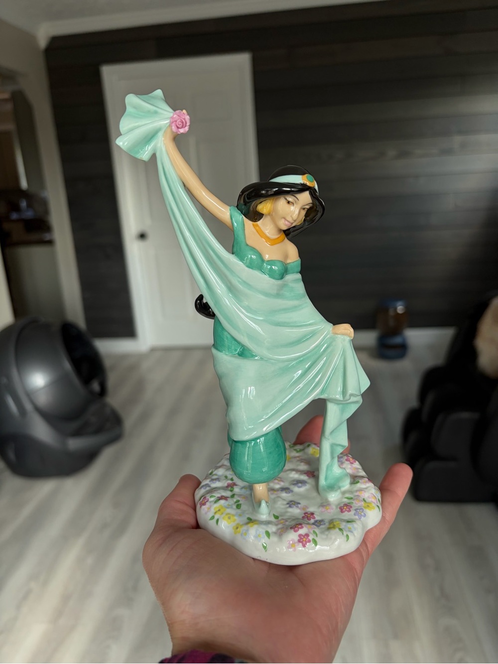Royal Doulton Disney Showcase Jasmine